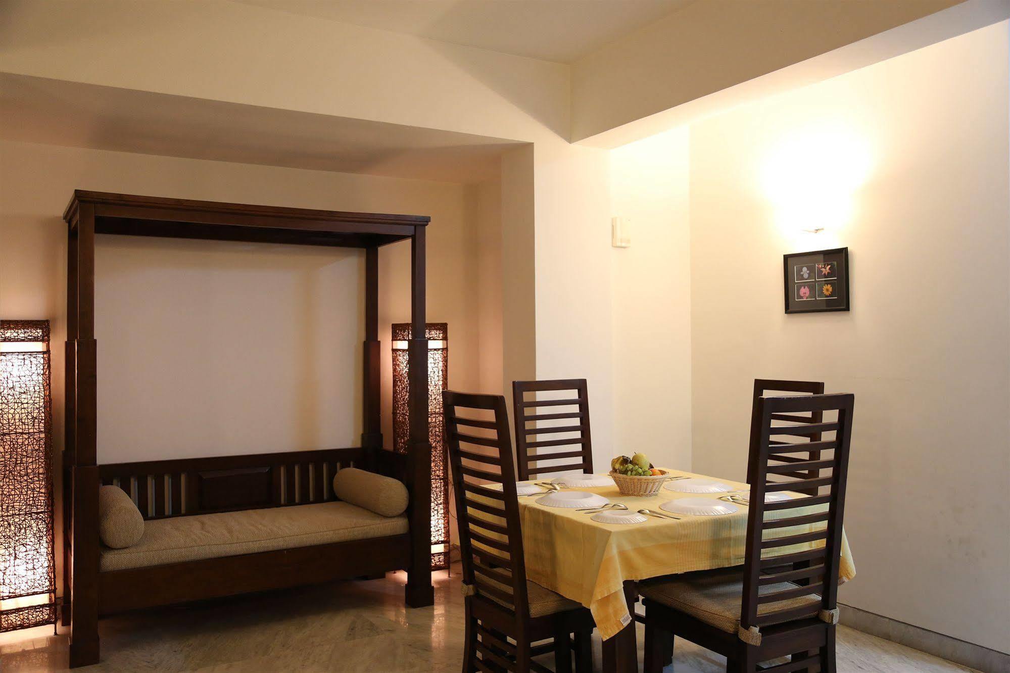 Maple Suites, Serviced Apartments บังกาลอร์ ภายนอก รูปภาพ