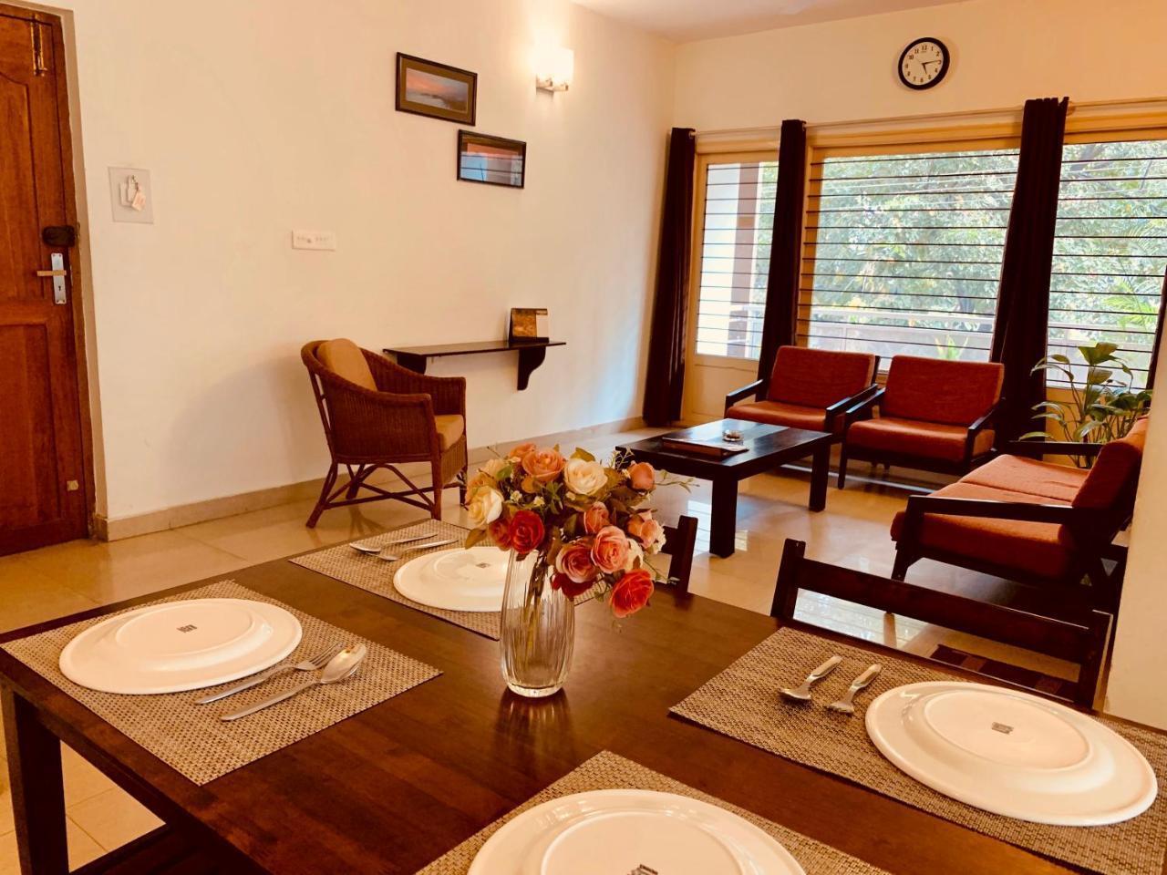 Maple Suites, Serviced Apartments บังกาลอร์ ภายนอก รูปภาพ