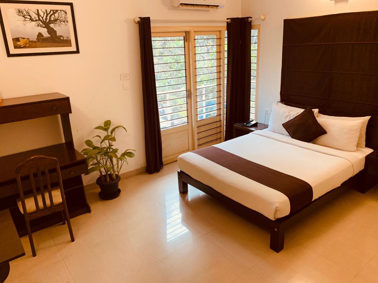 Maple Suites, Serviced Apartments บังกาลอร์ ภายนอก รูปภาพ